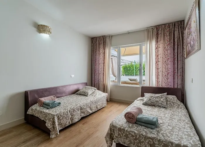 Apartment Luxury In *